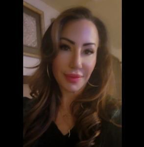 Meet your Posher, Brianne